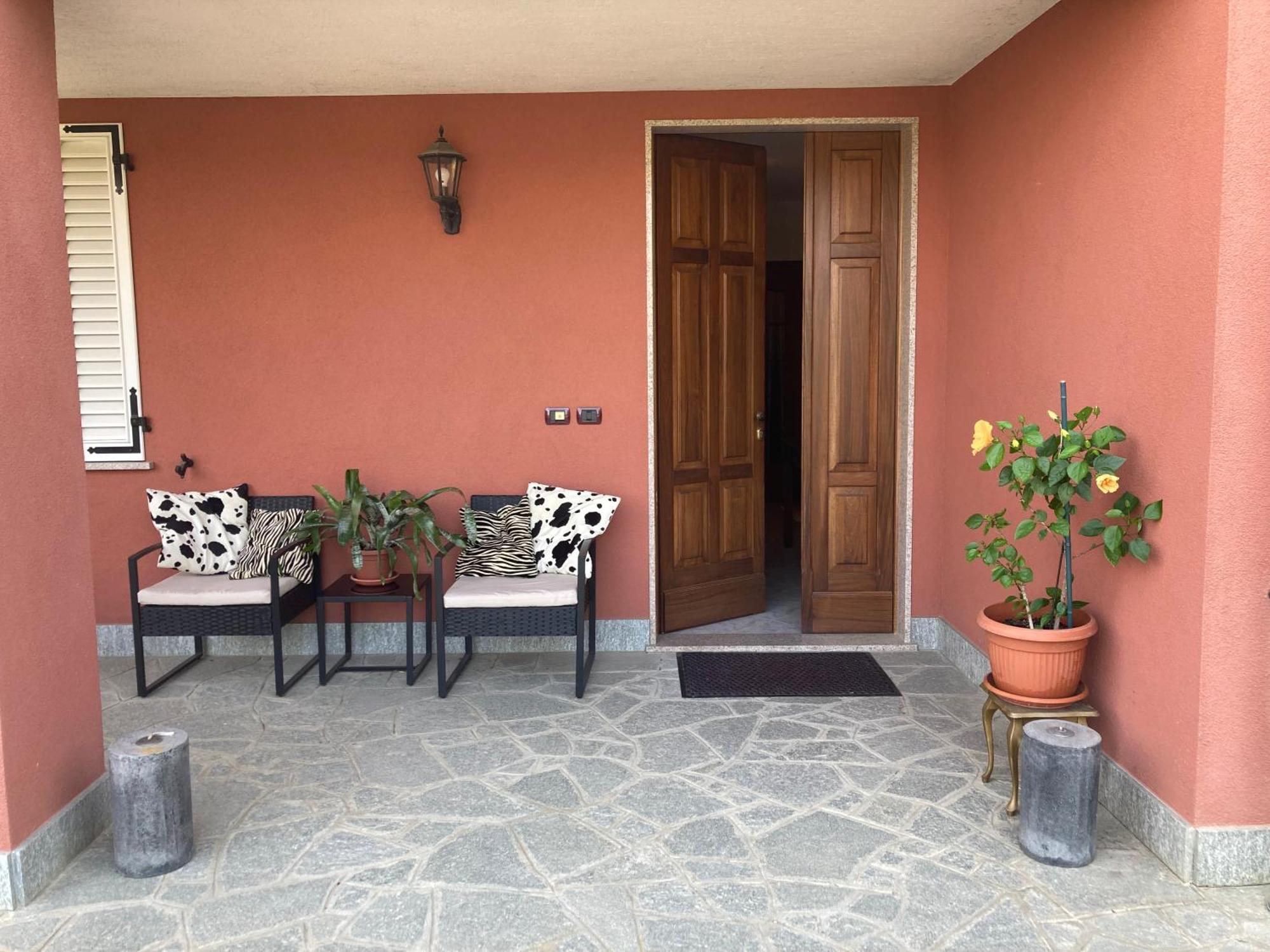Casa Finestre Bianche Apartment Канели Екстериор снимка
